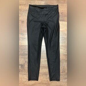 MR Basics Boutique Faux Leather Leggings Size Large